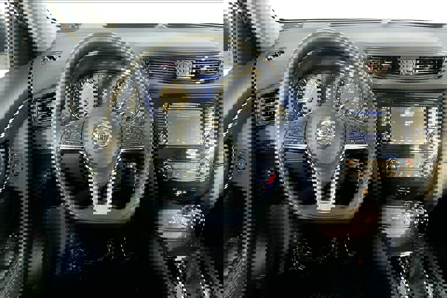 Used 2019 Nissan Rogue S image 14