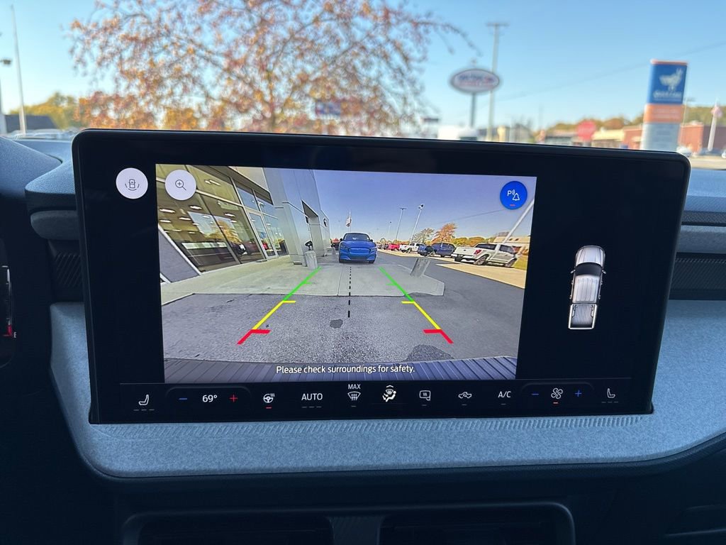 New 2025 Ford Maverick XLT image 14