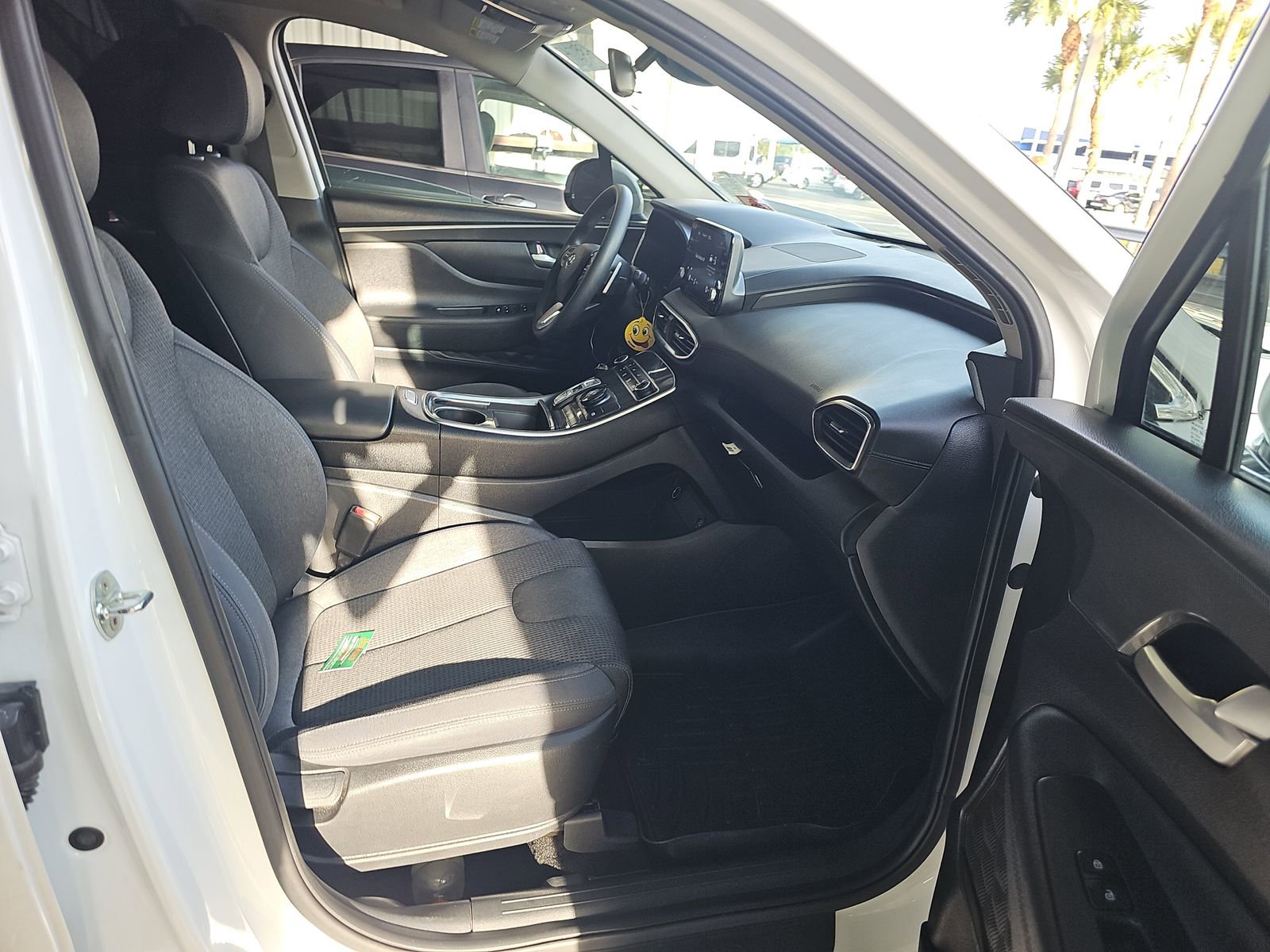 Used 2023 Hyundai Santa Fe SEL image 14