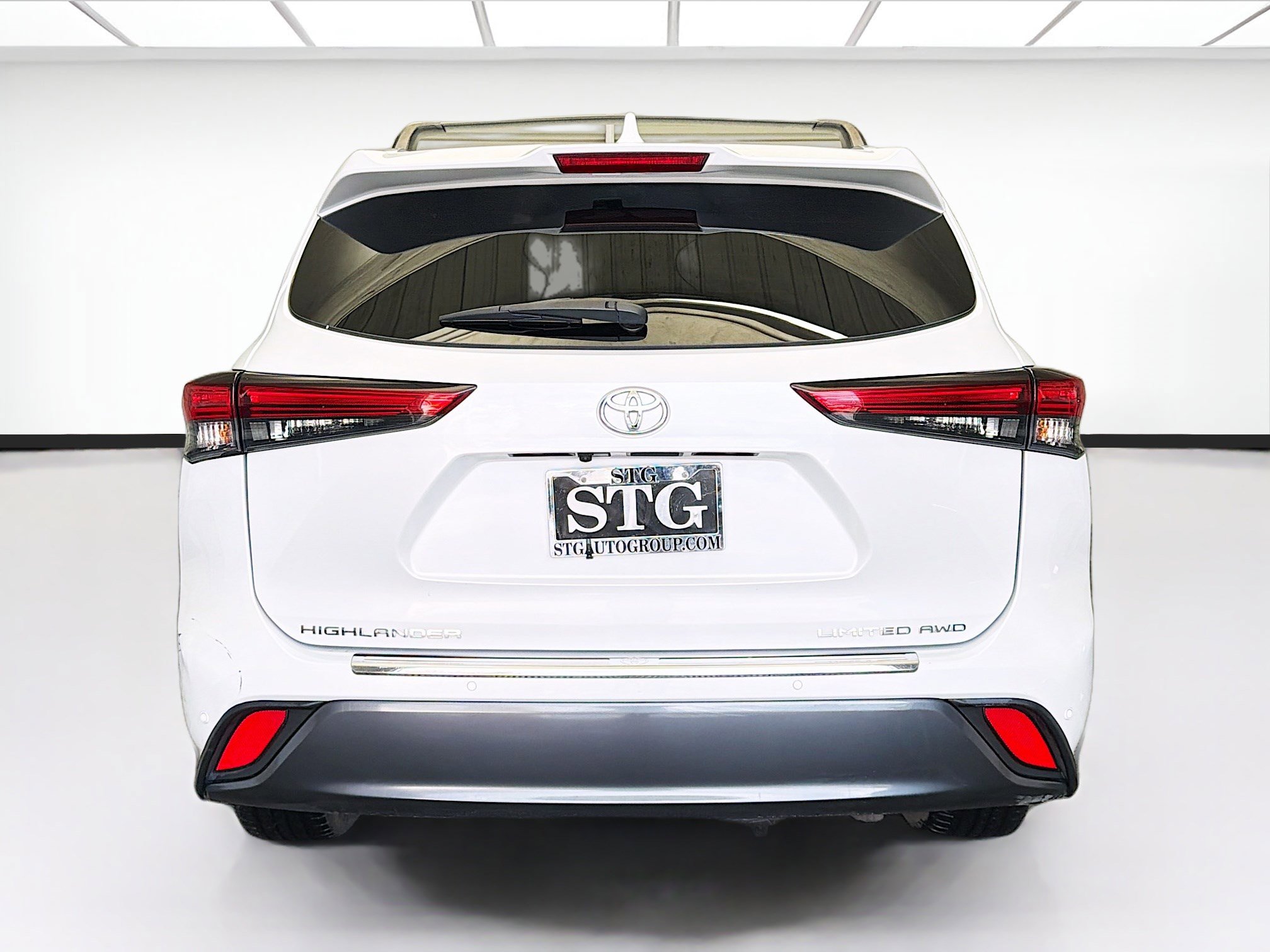 Used 2022 Toyota Highlander Limited image 5