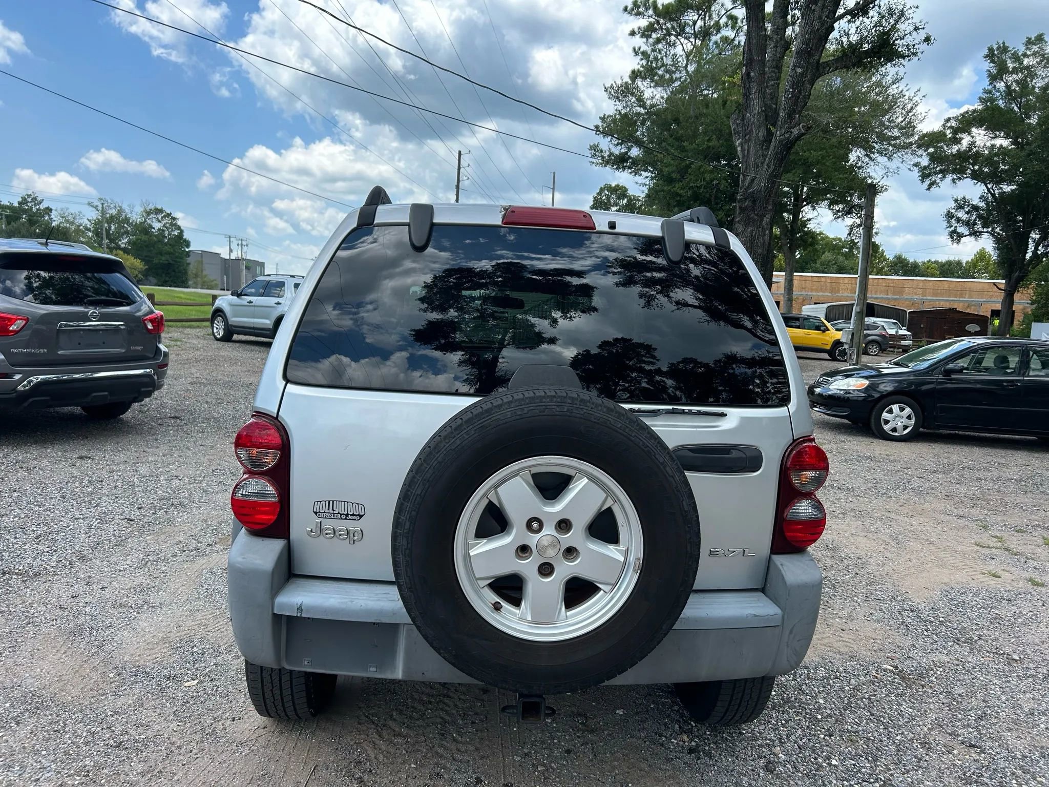 Used 2005 Jeep Liberty Sport image 6