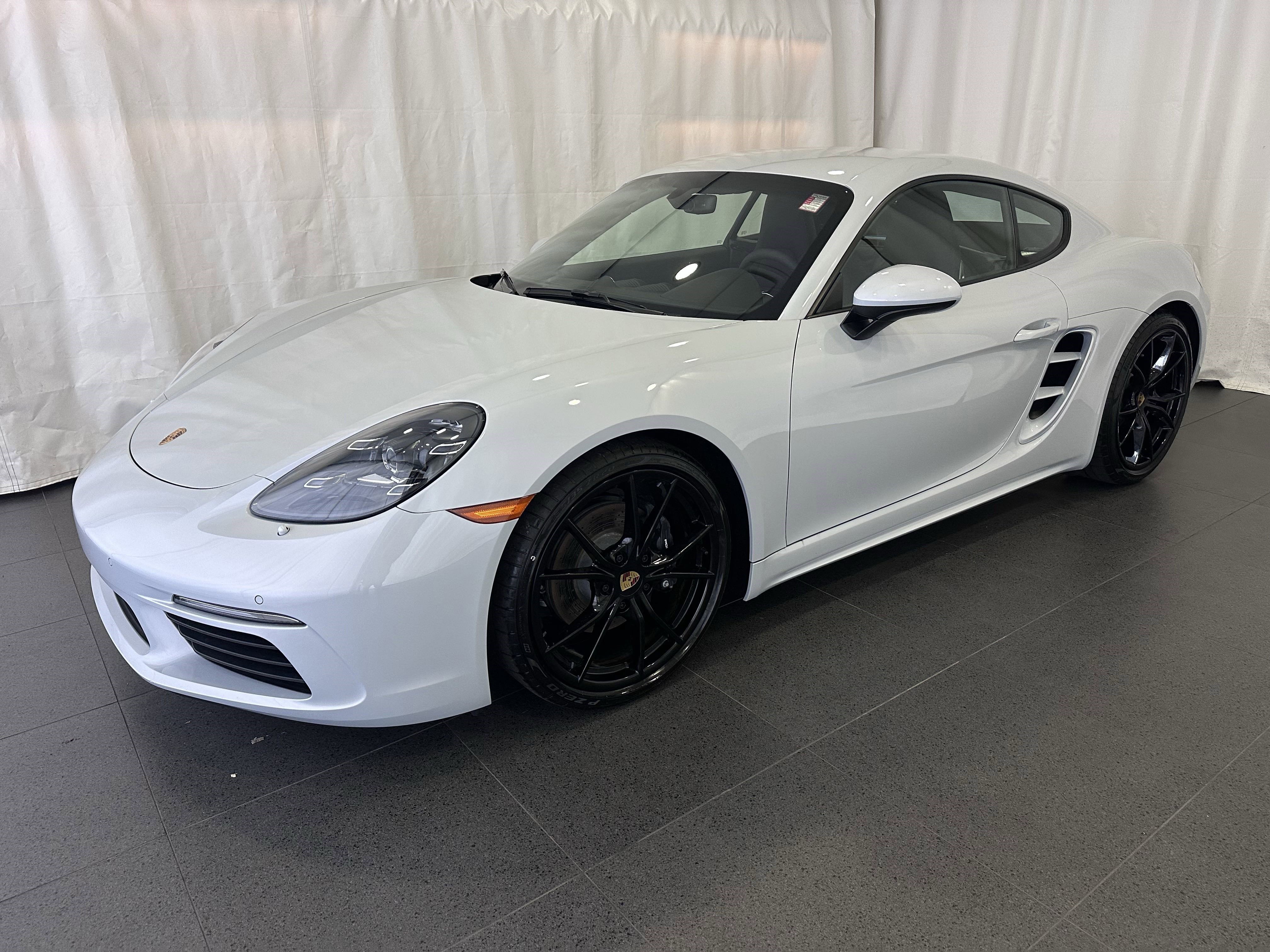 New 2025 Porsche 718 Cayman