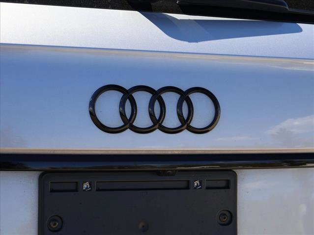 Used 2023 Audi Q5 e Premium Plus w/ Premium Plus Package AWD/4WD image 30