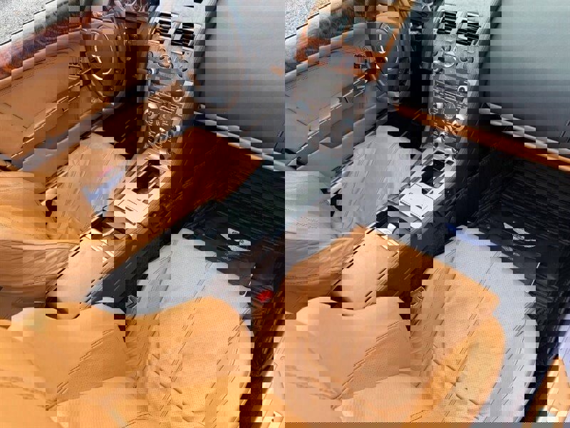 Used 2009 Aston Martin DB9 Volante image 20