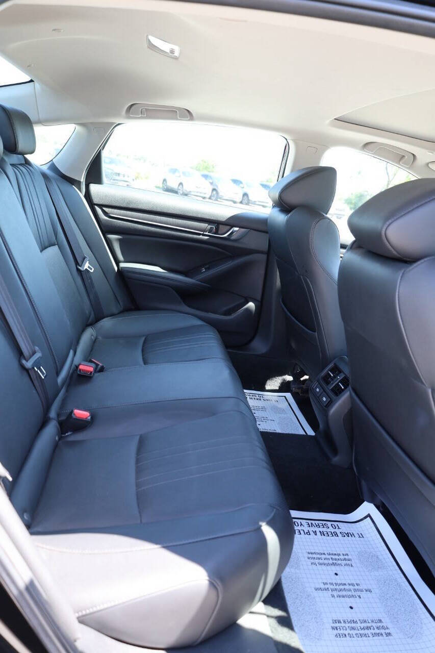 Used 2021 Honda Accord EX-L image 16
