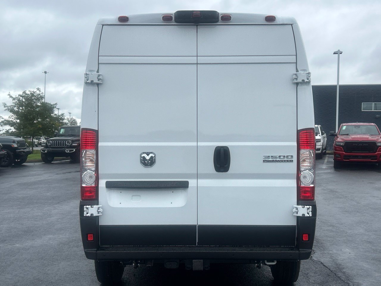 New 2027 RAM ProMaster 3500 w/ Safety Group FWD image 4