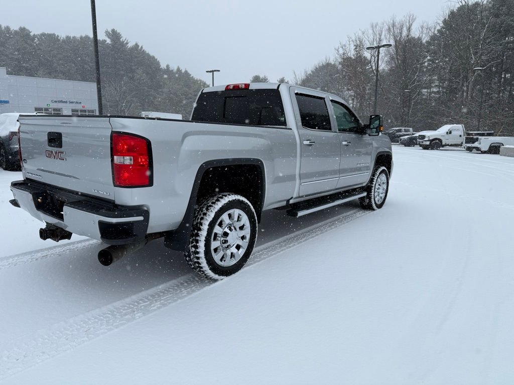 Used 2018 GMC Sierra 2500 Denali image 5