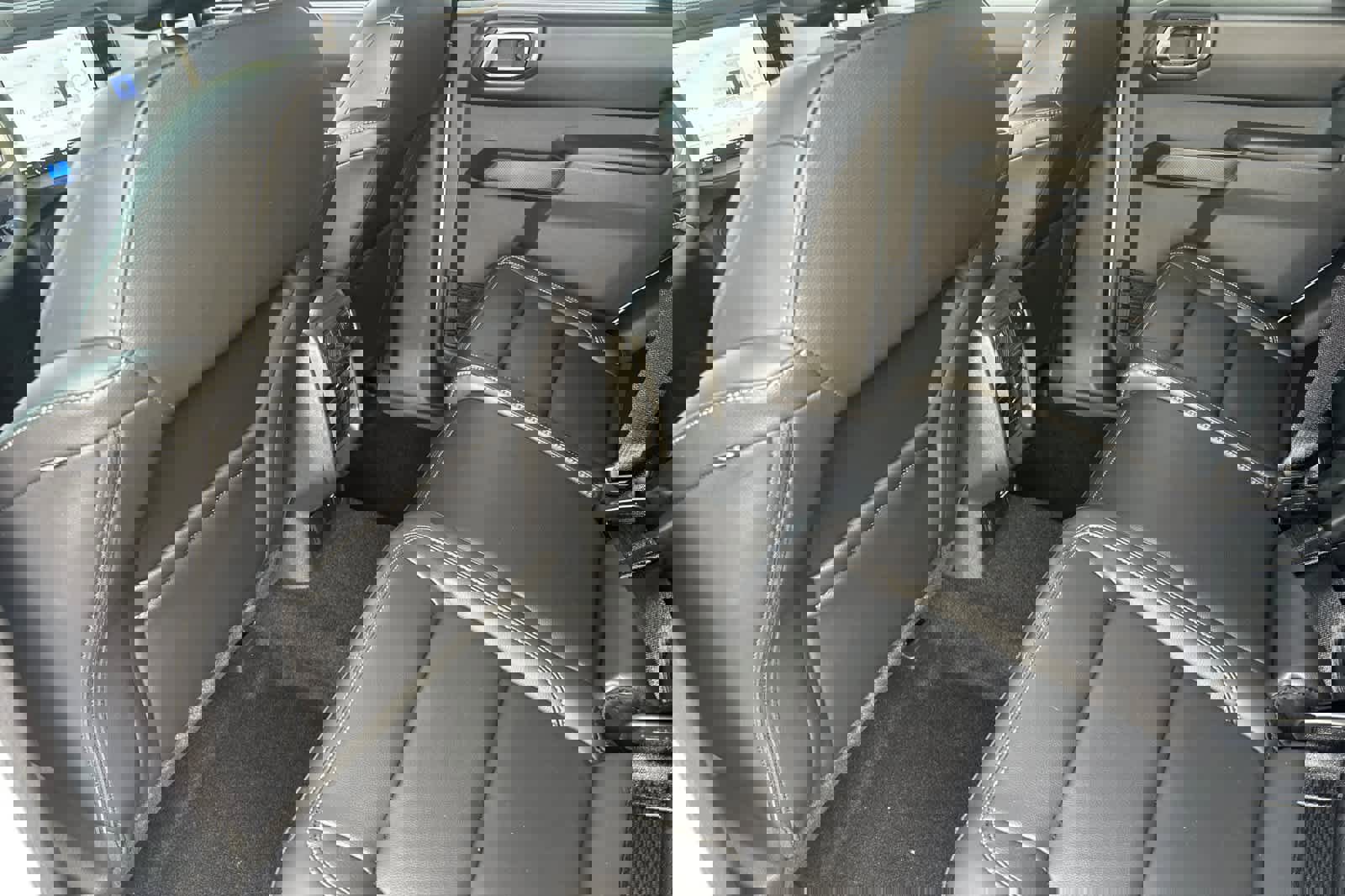 New 2025 Ford Bronco Outer Banks w/ Sasquatch Package image 4