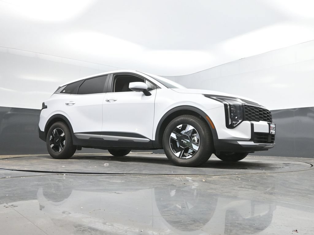 Used 2026 Kia Sportage LX FWD image 46