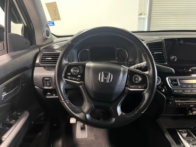 Used 2020 Honda Pilot Touring image 21