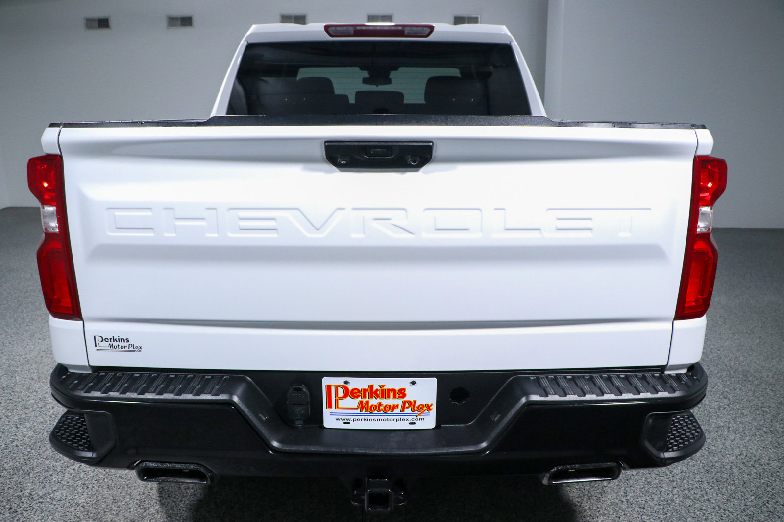 Used 2023 Chevrolet Silverado 1500 LT Trail Boss w/ Protection Package image 8
