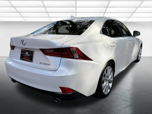 Used 2016 Lexus IS 200t RWD image 5