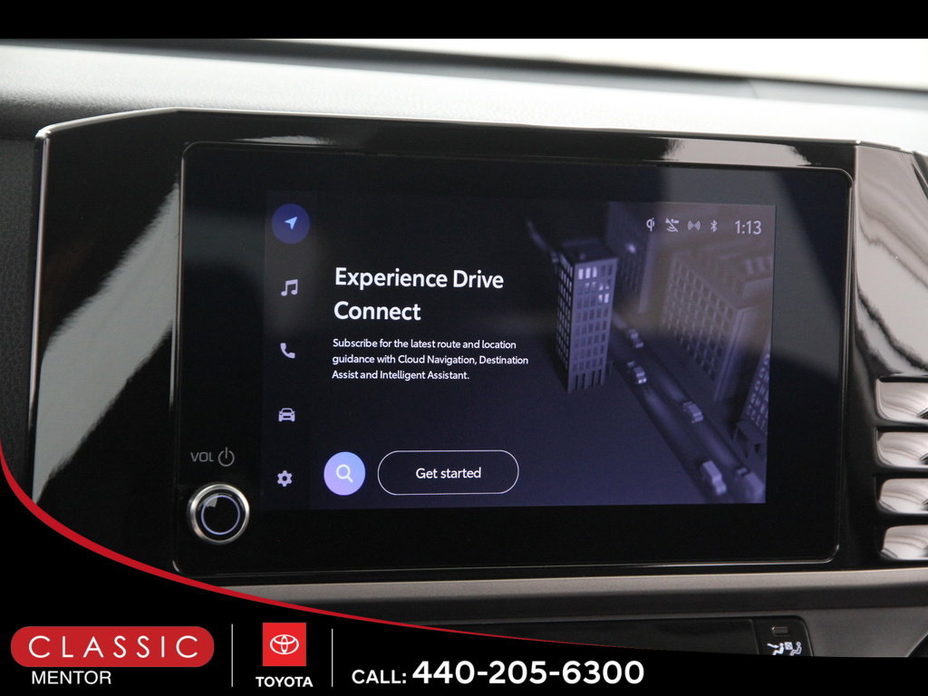 Used 2025 Toyota Camry LE image 10