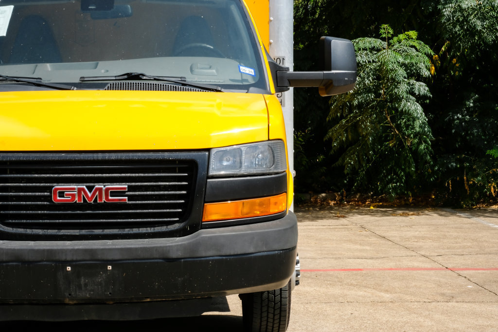 Used 2022 GMC Savana 3500 Extended w/ Power Convenience Package RWD image 31