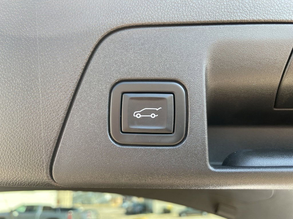 Used 2023 Buick Envision Preferred w/ Sport Touring Package image 16