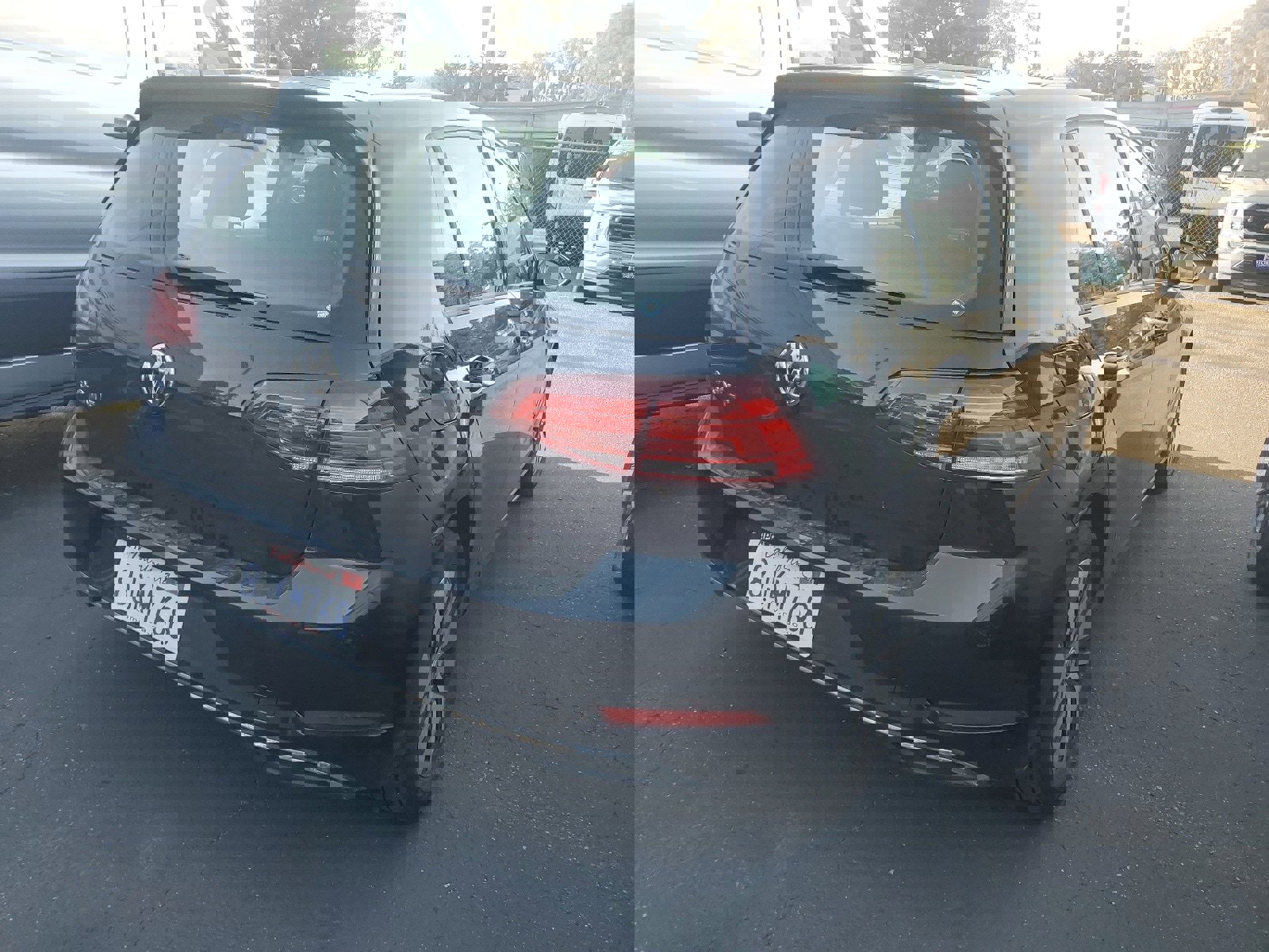 Used 2019 Volkswagen e-Golf SE w/ Driver Assistance Package image 5