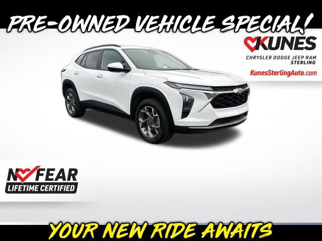 Used 2025 Chevrolet Trax LT