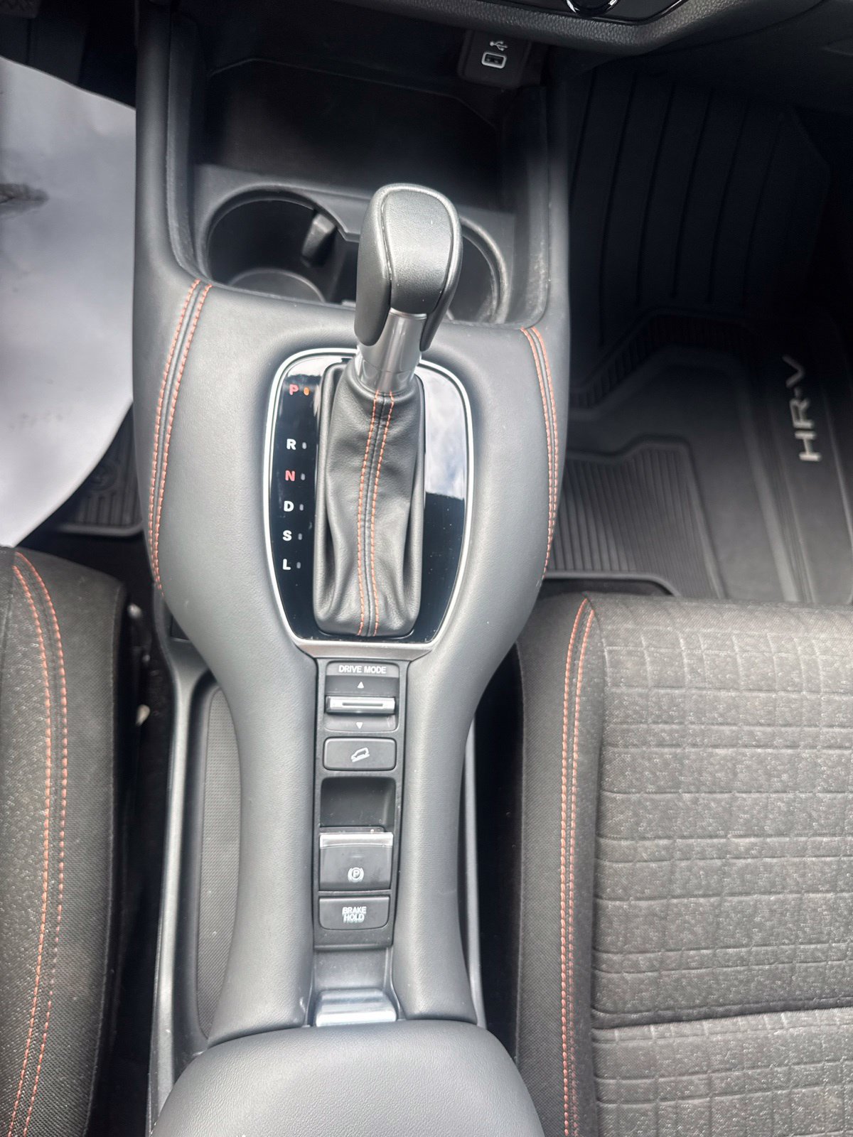 Used 2025 Honda HR-V Sport image 30