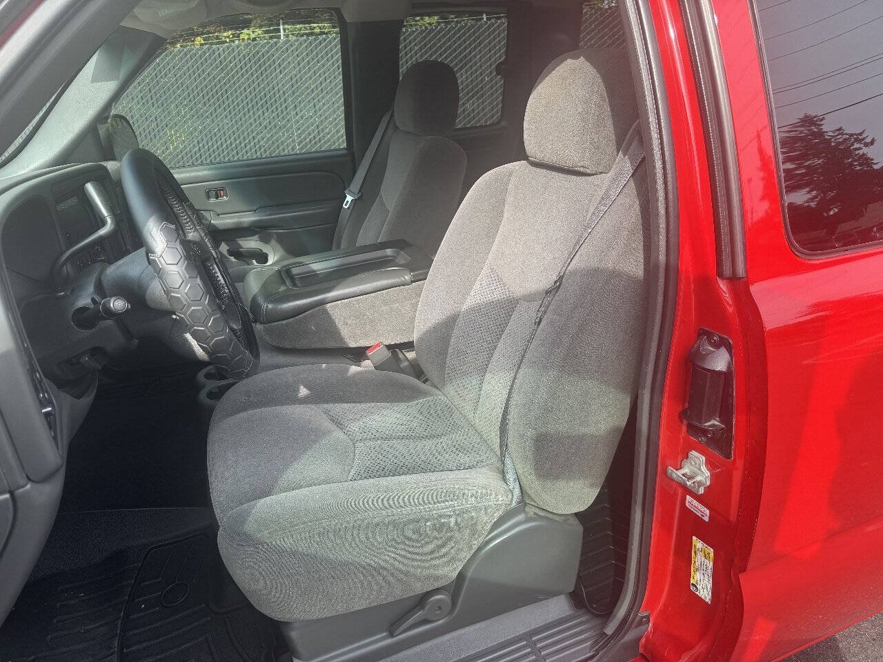 Used 2007 Chevrolet Silverado 1500 LT w/ Extended Cab Value Package RWD image 20