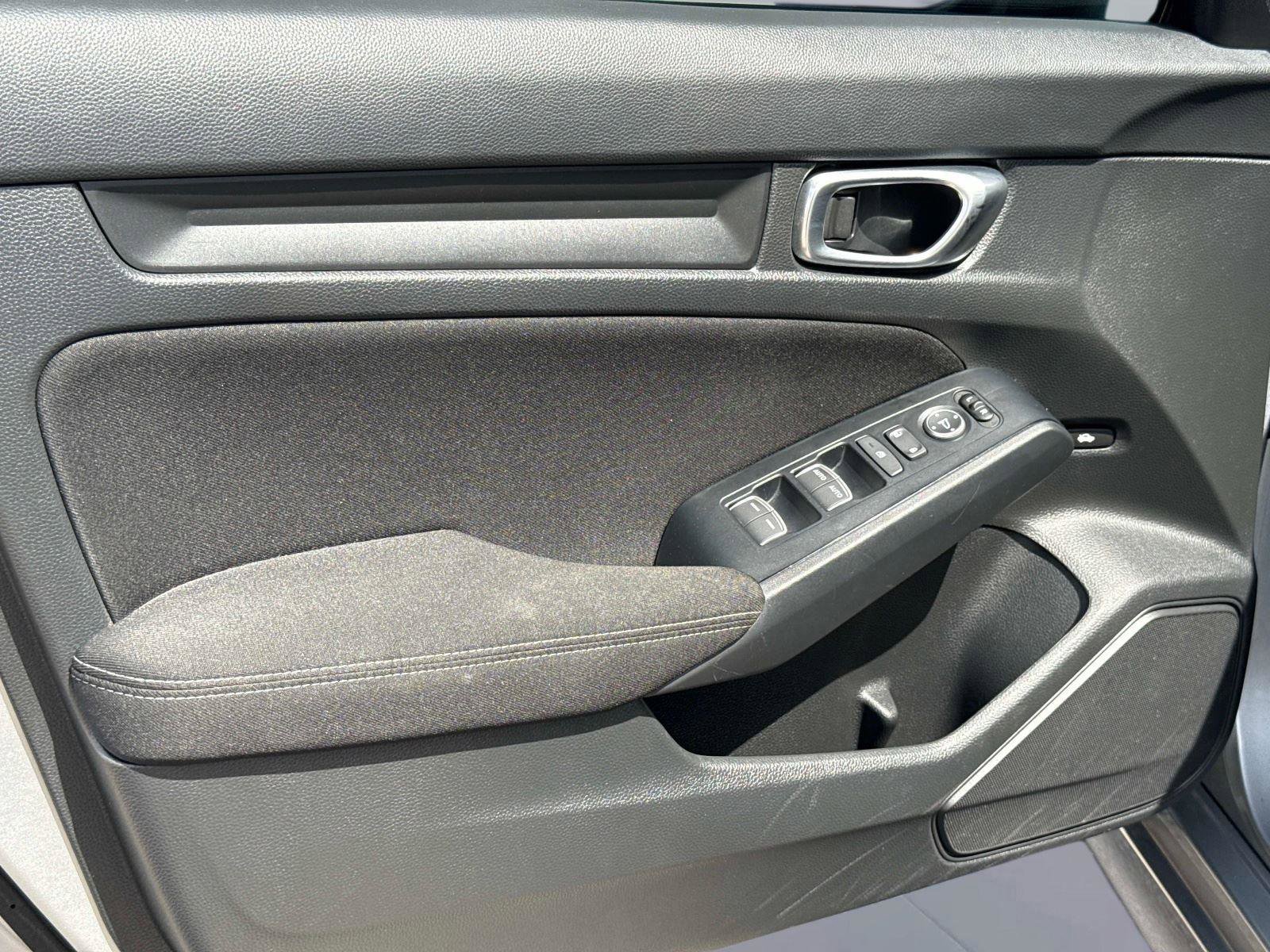 Certified 2024 Honda Civic Sport image 16