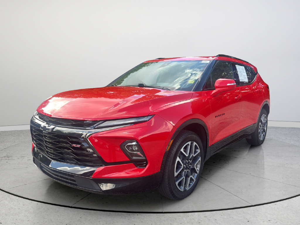 Certified 2023 Chevrolet Blazer RS w/ Driver Confidence II Package FWD image 4