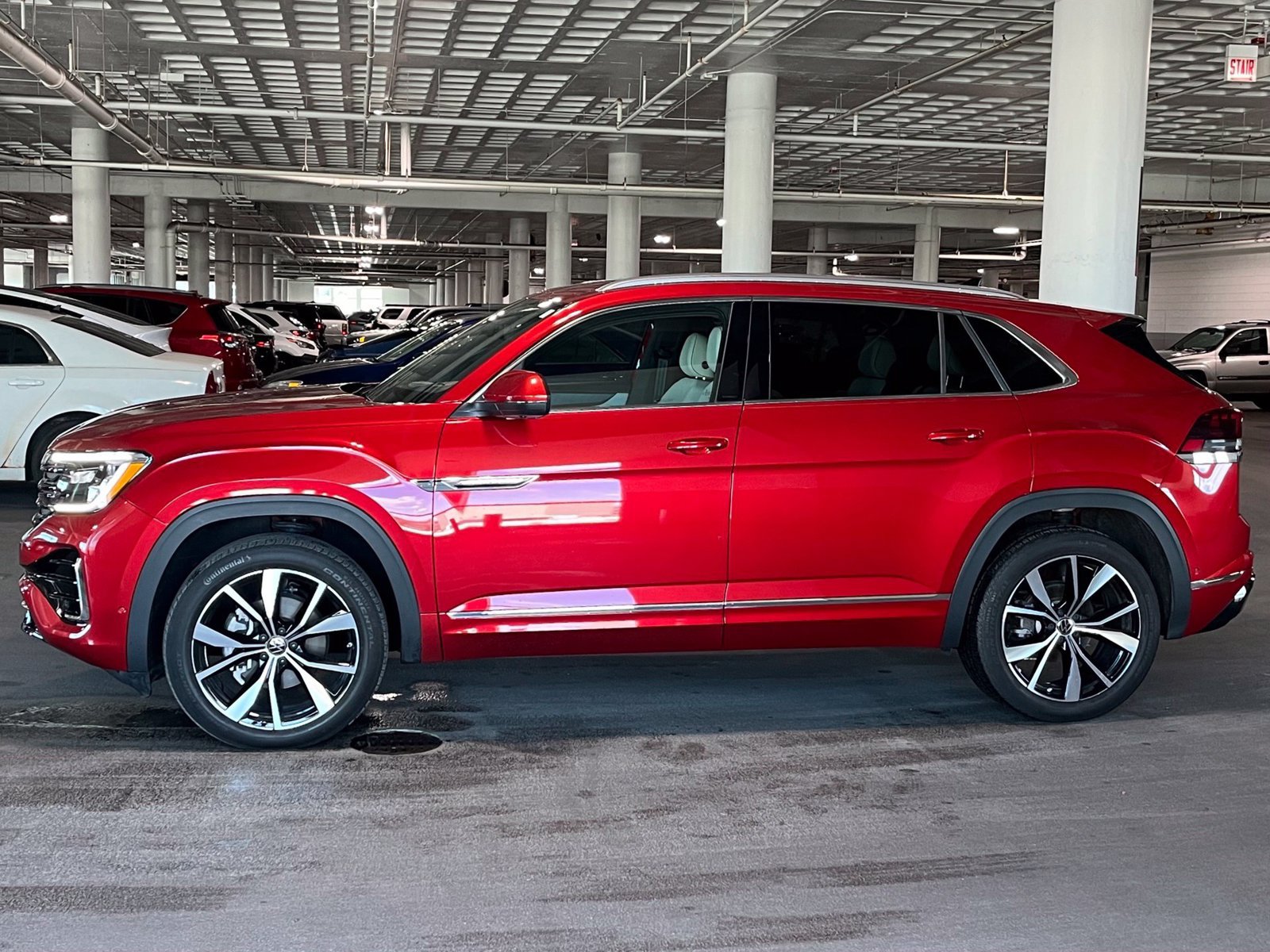 Used 2024 Volkswagen Atlas Cross Sport SEL Premium R-Line AWD/4WD image 7