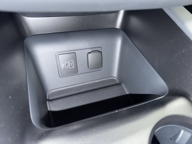 New 2026 Ford Explorer Active w/ Active Comfort Package image 23