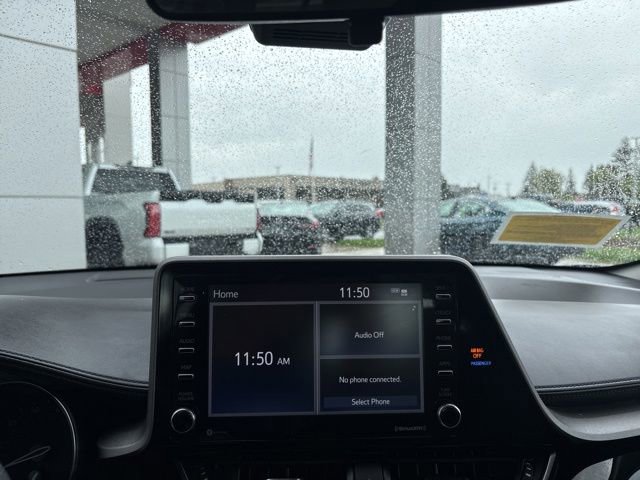 Used 2020 Toyota C-HR LE FWD image 17