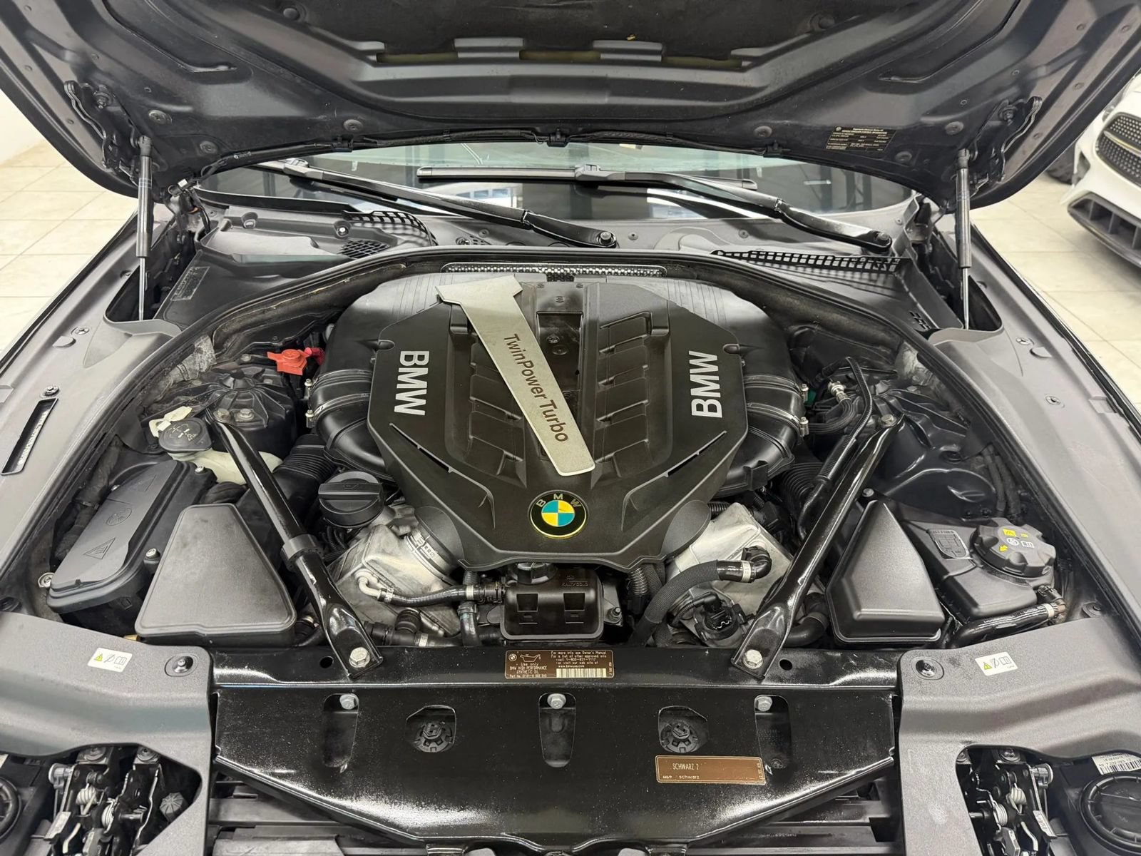 Used 2012 BMW 650i Convertible RWD image 28