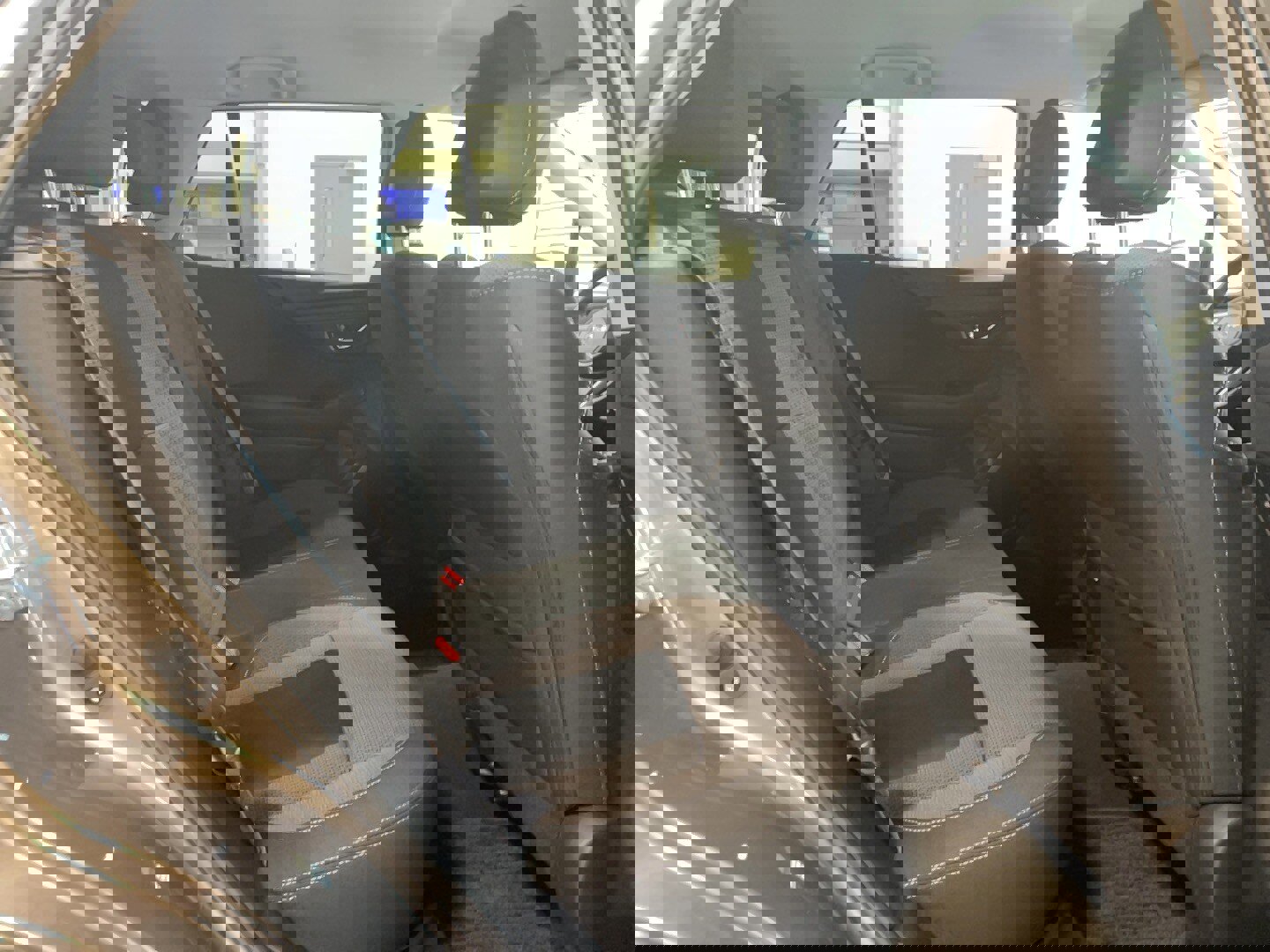 Used 2024 Subaru Outback Premium image 19