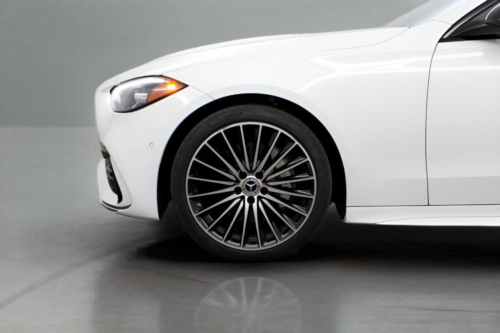 Used 2023 Mercedes-Benz C 300 Sedan image 33