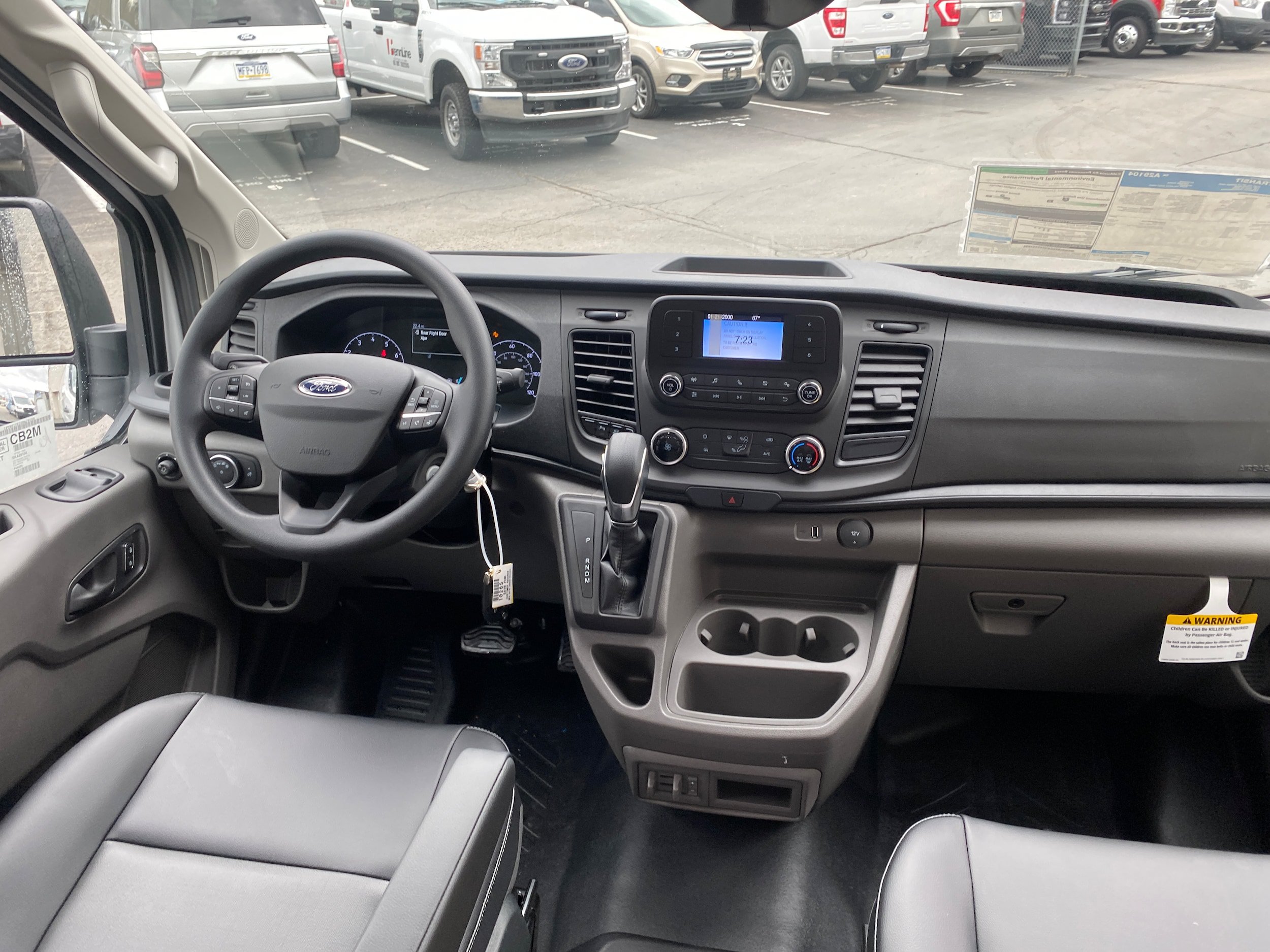 New 2025 Ford Transit 350 148 Low Roof RWD image 17