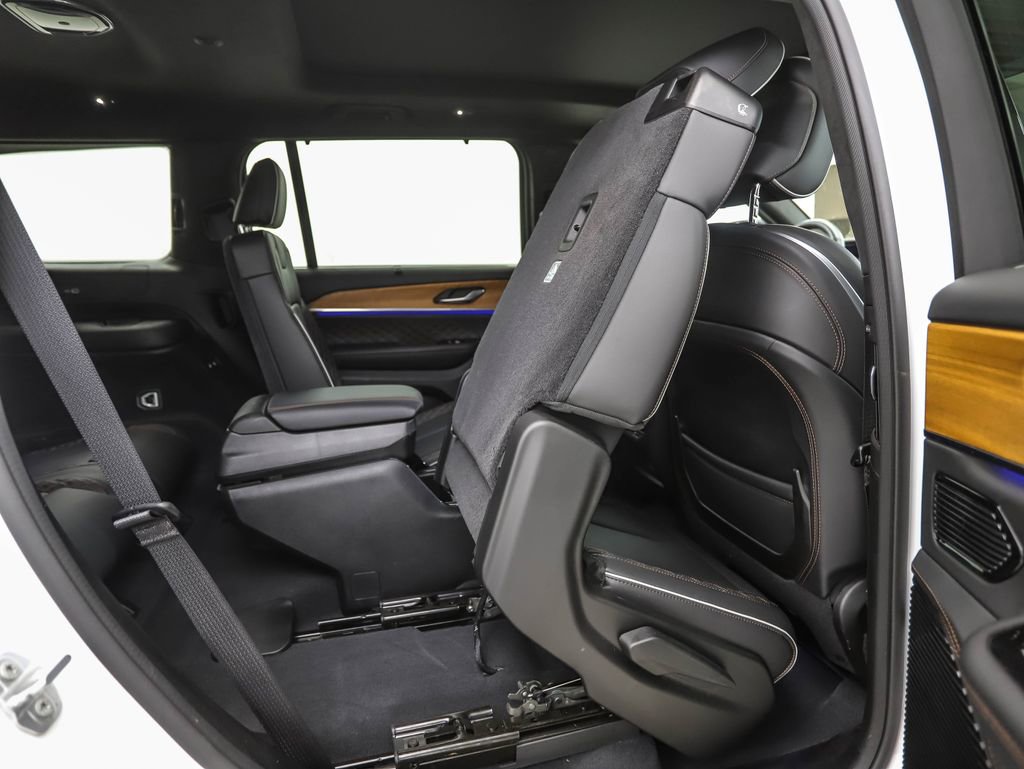 Used 2023 Jeep Grand Cherokee L Summit image 31