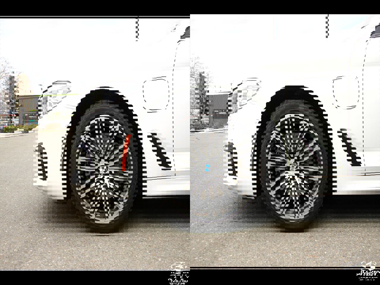 Used 2019 BMW 530e w/ M Sport Package image 10