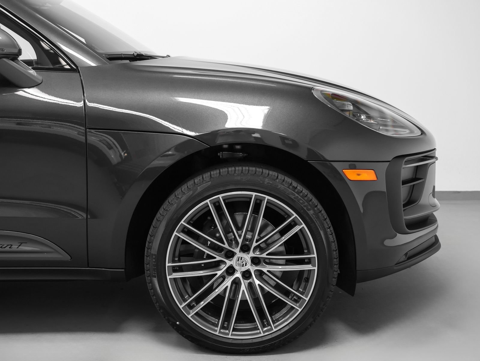 New 2026 Porsche Macan Turbo AWD/4WD image 16