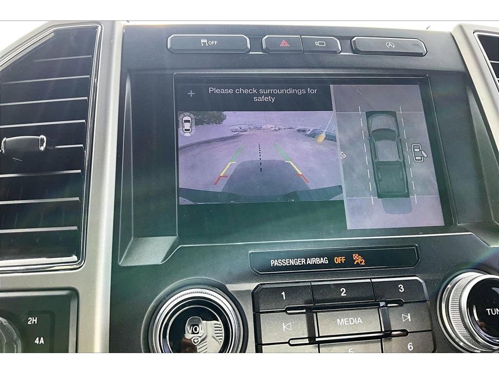 Used 2019 Ford F150 Lariat w/ Equipment Group 502A Luxury AWD/4WD image 28