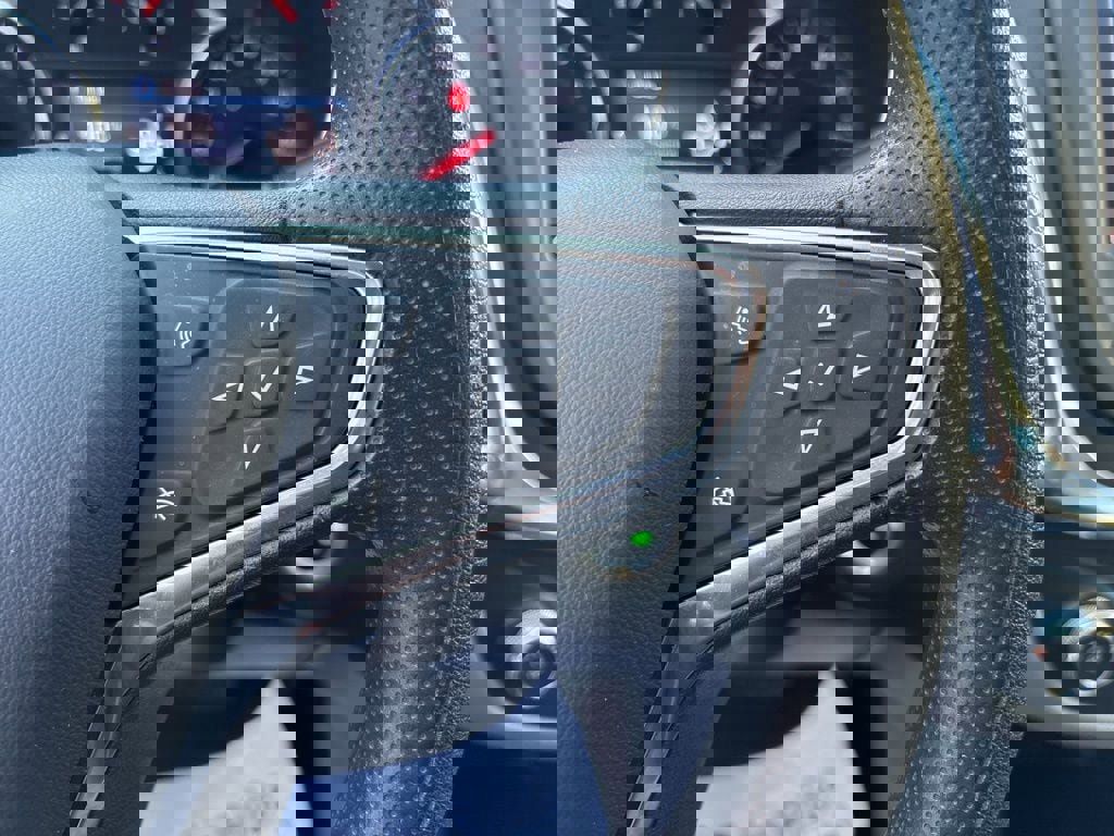 Used 2024 Chevrolet Equinox LS w/ LS Convenience Package image 22