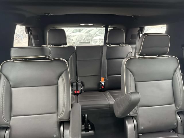 Certified 2022 GMC Yukon SLT w/ SLT Premium Package RWD image 12