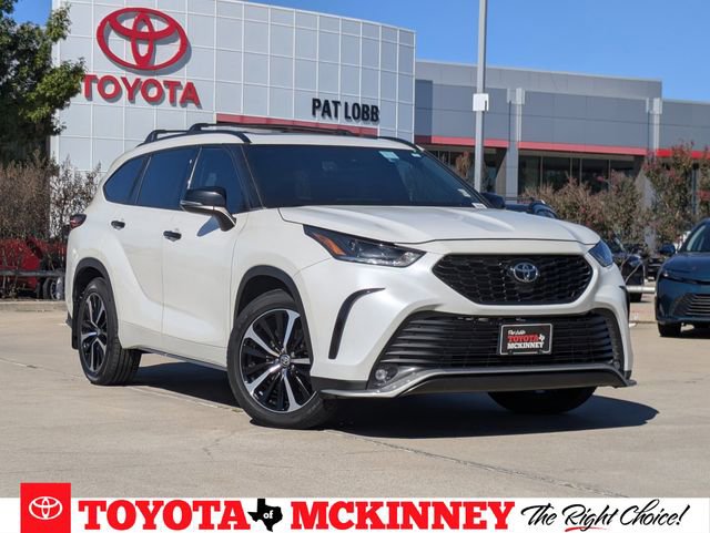 Used 2021 Toyota Highlander XSE