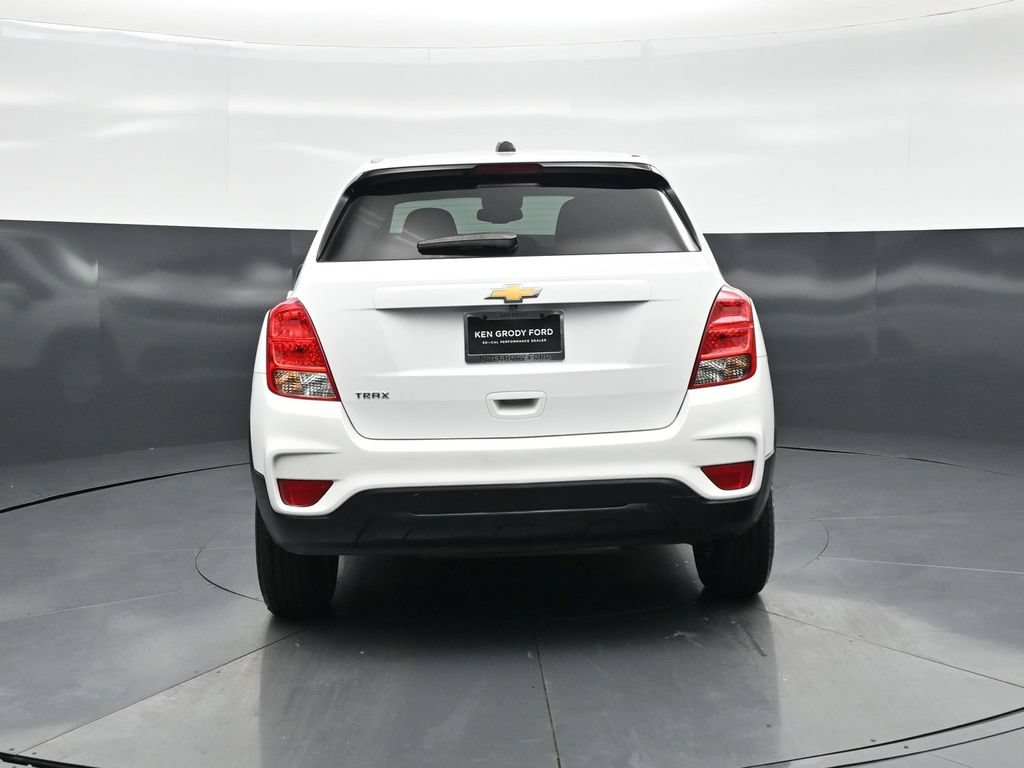Used 2021 Chevrolet Trax LS w/ Tint and Cruise Package FWD image 28