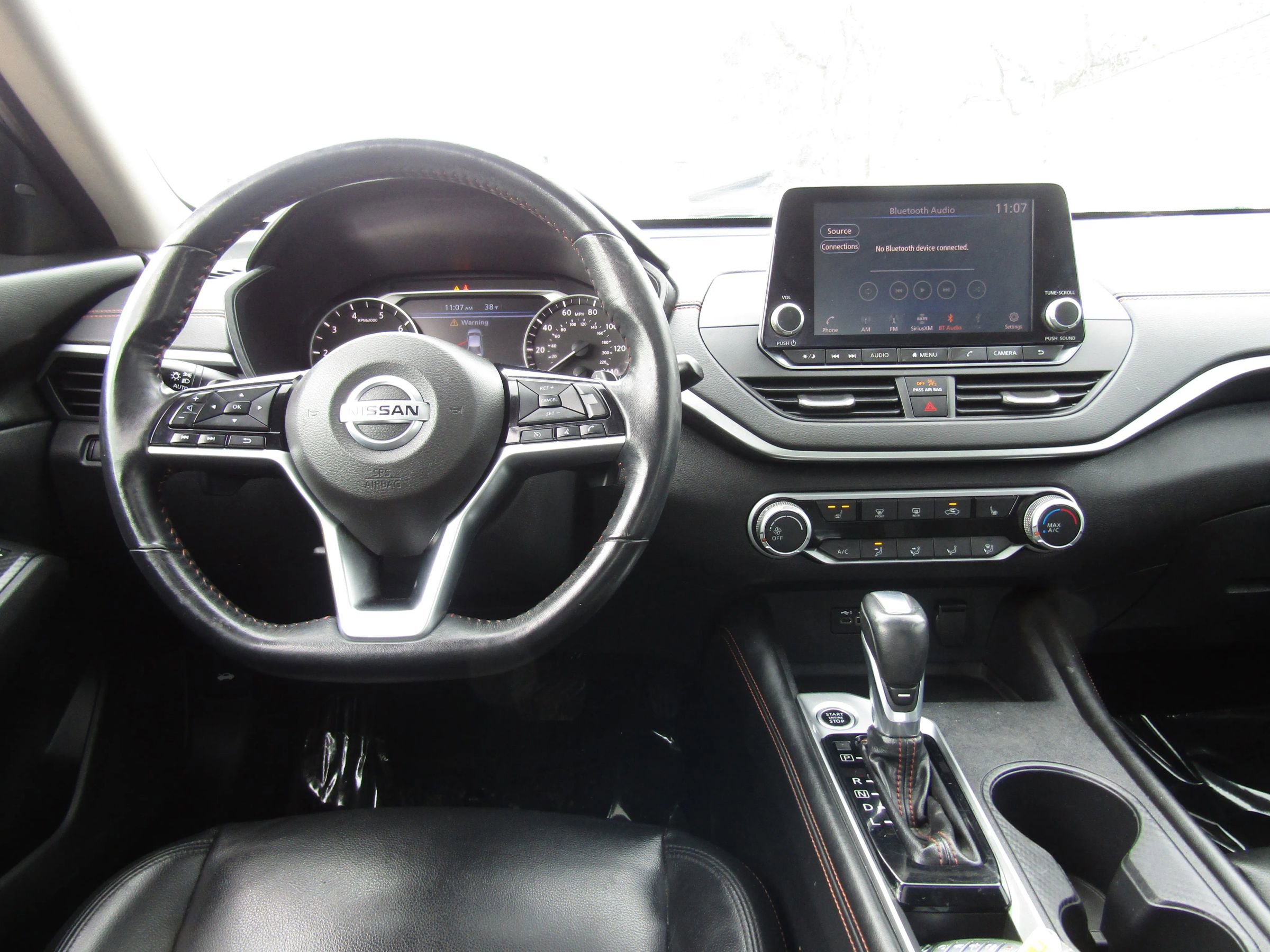 Used 2019 Nissan Altima 2.5 SR w/ SR Premium Package image 17