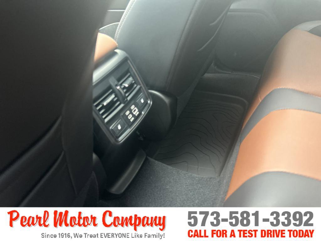 Used 2025 Subaru Forester Touring w/ Popular Package - Touring image 22