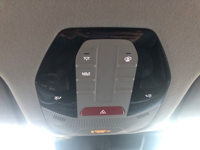 Used 2025 Kia K4 EX image 58