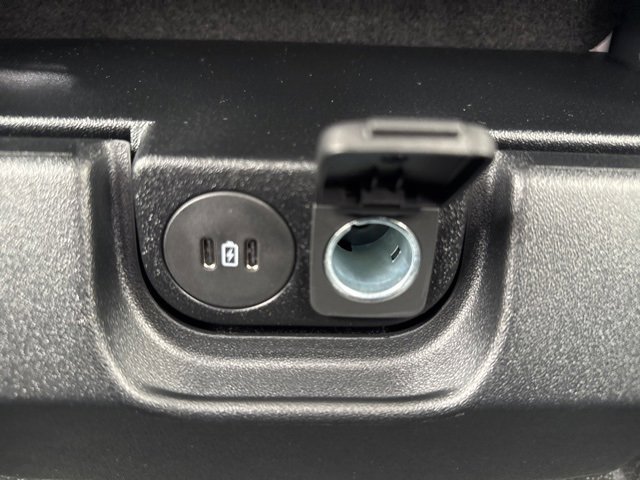 New 2026 Ford F350 XLT w/ Snow Plow/Camper Package image 31