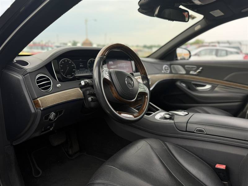 Used 2017 Mercedes-Benz S 550 Sedan image 9