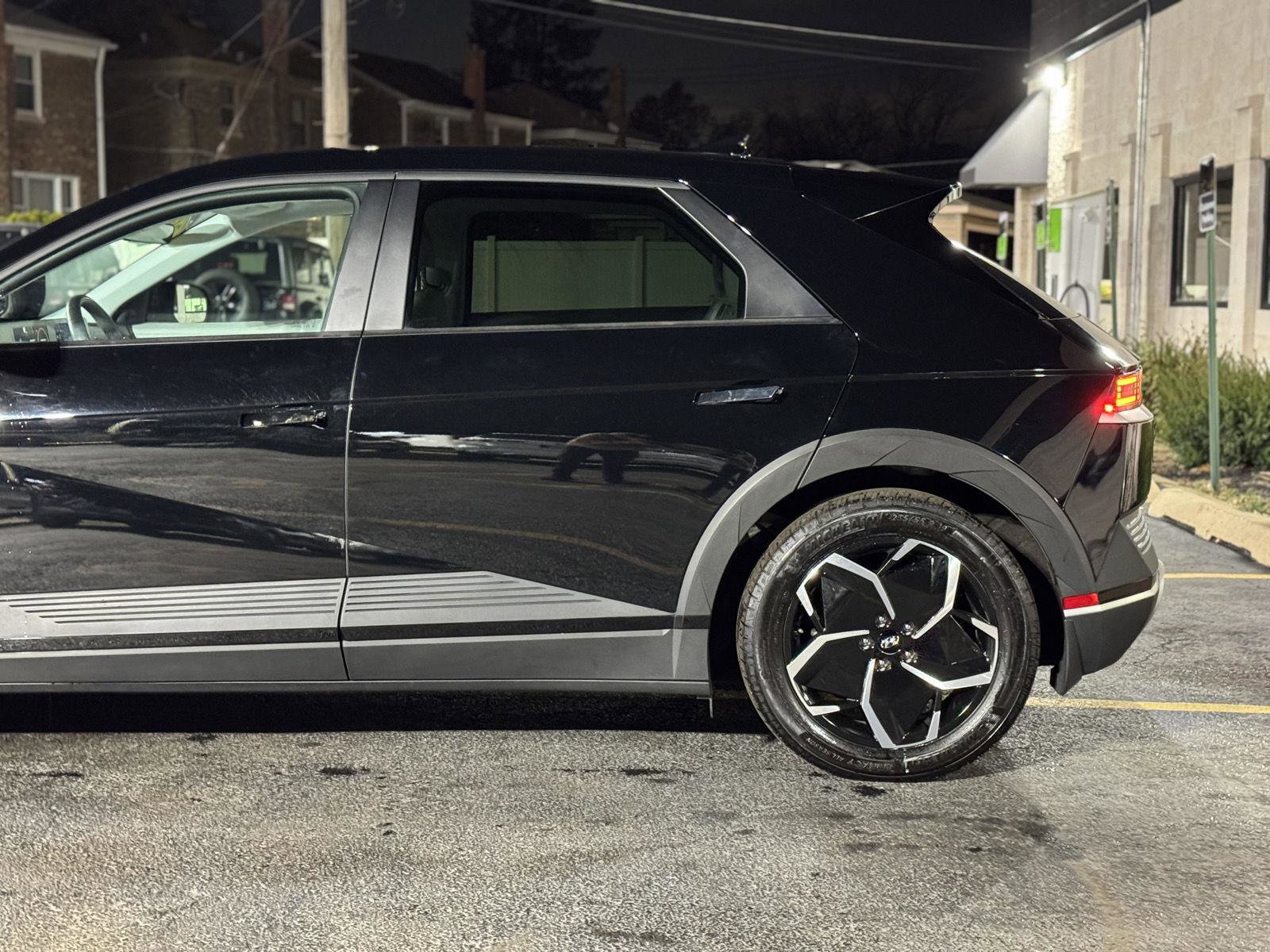 Used 2023 Hyundai Ioniq 5 SEL image 19