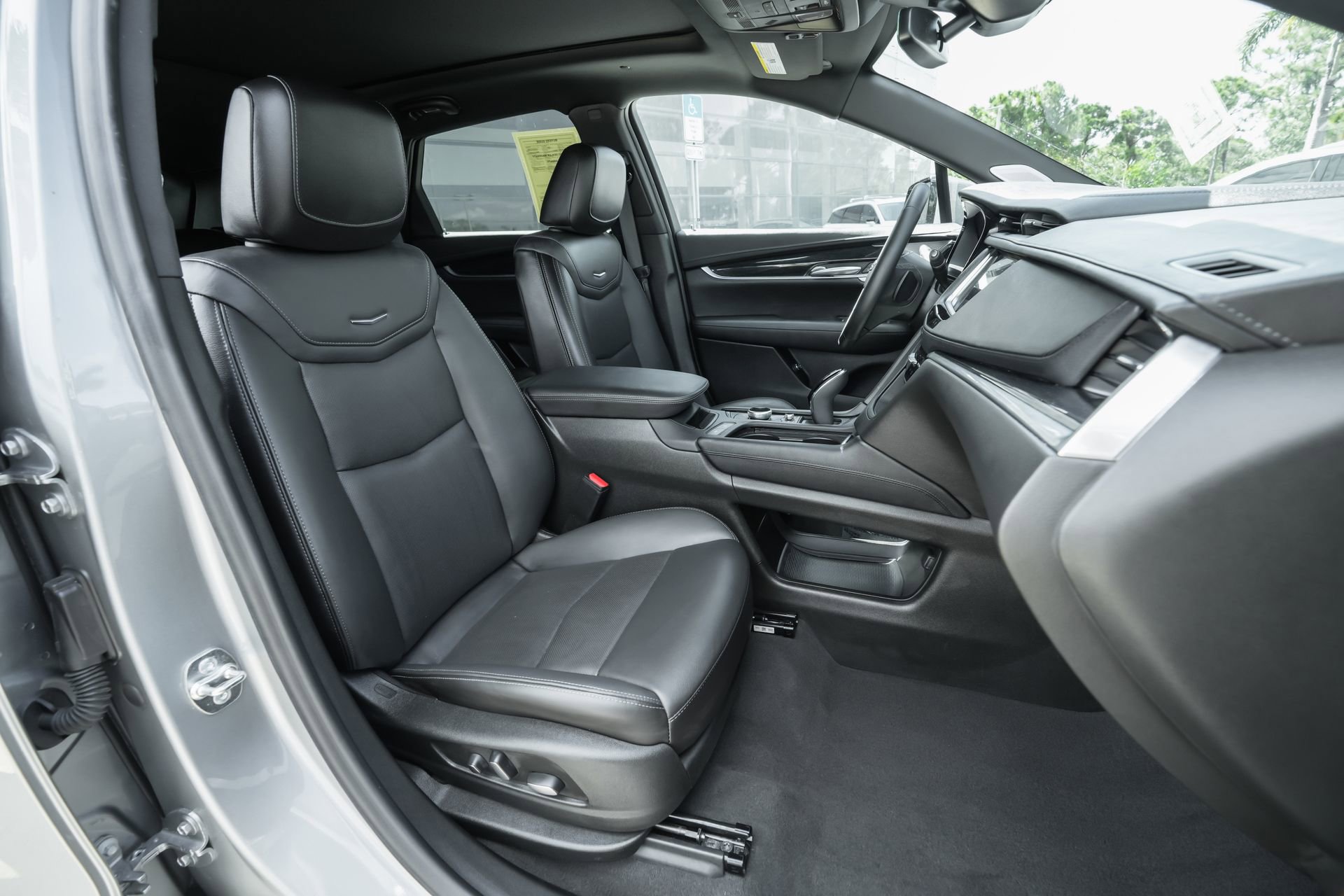 Used 2025 Cadillac XT5 Premium Luxury image 26