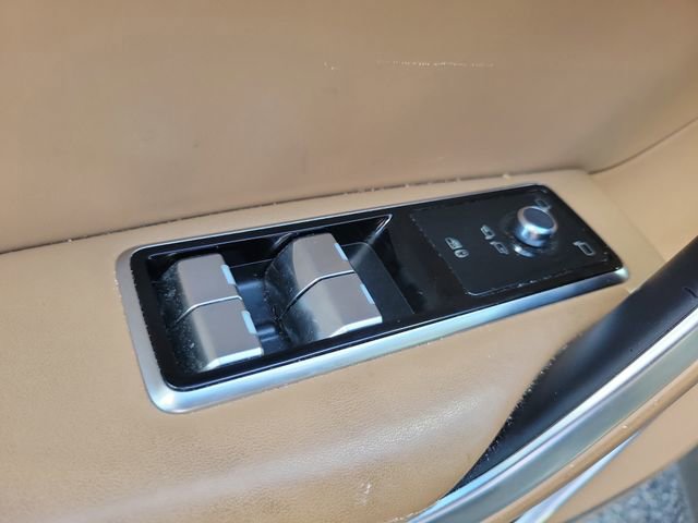 Used 2023 Jaguar F-PACE S image 16