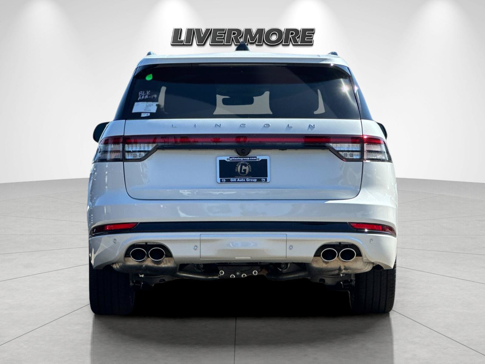 New 2026 Lincoln Aviator AWD image 4