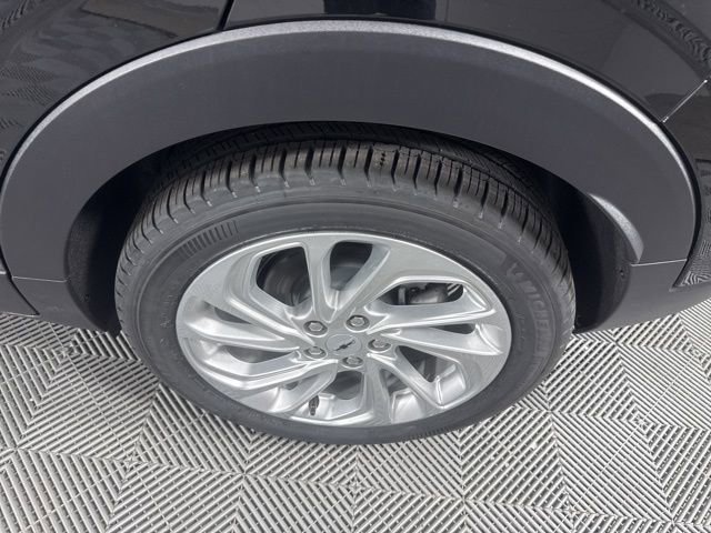New 2027 Chevrolet Bolt LT image 12